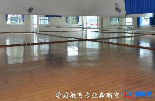 中國五冶技工學(xué)校中專大專幼師專業(yè)招生