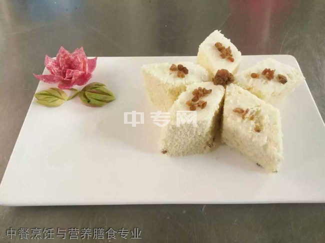 樂山市旅游學(xué)校中餐烹飪與營養(yǎng)膳食專業(yè)