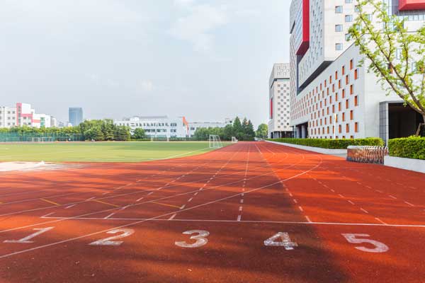 成都空乘學(xué)校有幾家