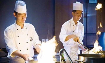 川大科技園職業(yè)技能學(xué)院寢室宿舍條件與學(xué)校食堂環(huán)境圖片