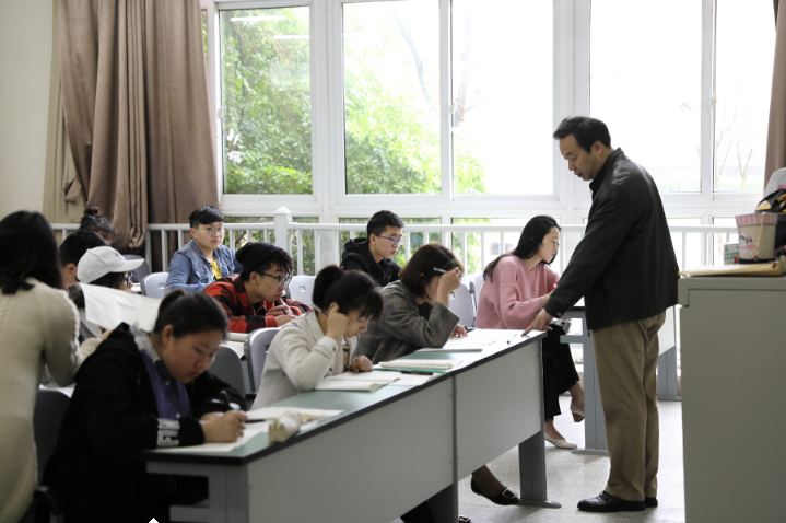 2020年四川藝術(shù)職業(yè)學(xué)院單招考試圓滿完成